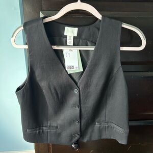 Suit vest top, new with tags never worn